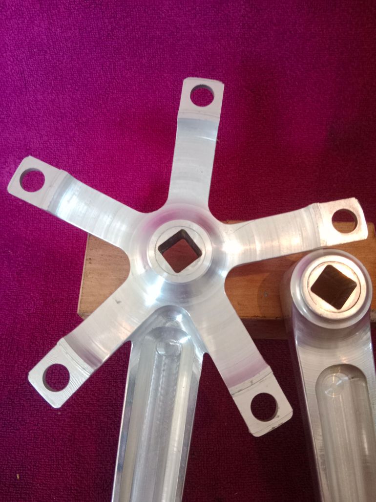 Použité F.D.F. guarnitura 172, 5 mm in alluminio CNC "NOS" bike — obrázek 5 z 8