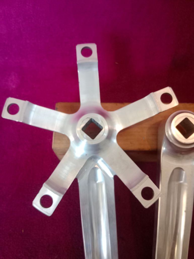 Použité F.D.F. guarnitura 170 mm in alluminio CNC "NOS" bike — obrázek 7 z 9