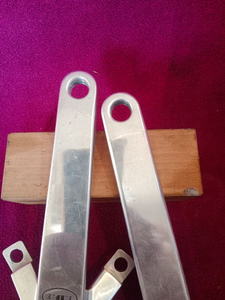 Použité F.D.F. guarnitura 170 mm in alluminio CNC "NOS" bike — obrázek 3 z 9