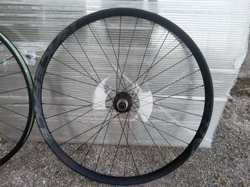 Tweedehands Race Face AR30 Wheelset bike — afbeelding 1 van 6