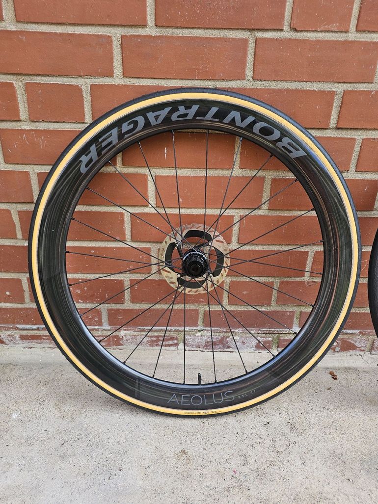 Bontrager Aeolus RSL 51 TLR Disc Road Wheel 2026 bike d'occasion — image 4 sur 5