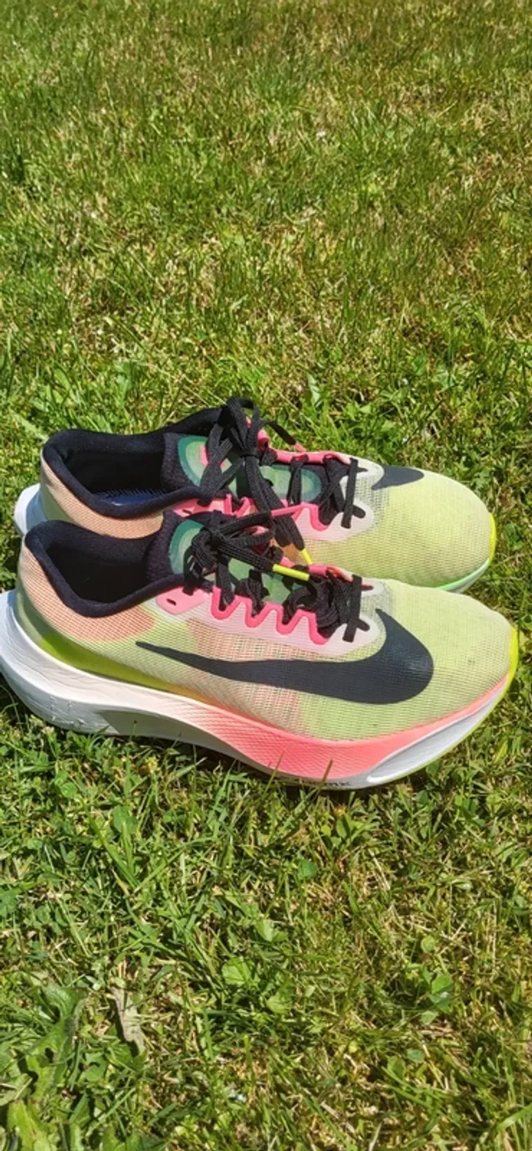 Used Nike Zoom x 2025 bike — image 1 of 7