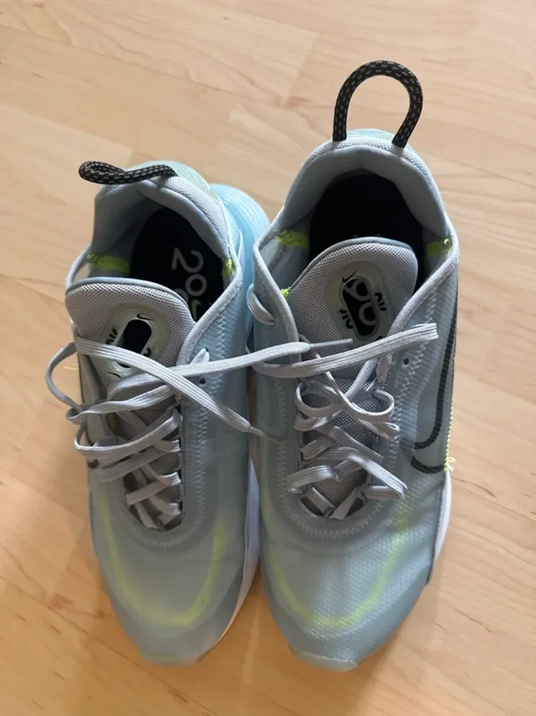 Used Nike Air Max 2090 bike — image 2 of 4