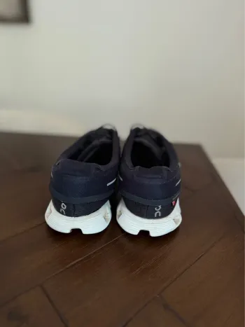 Used On Running Cloud bike — image 3 of 3