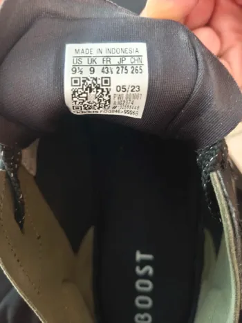 Used Adidas Avryn Terrex Boost bike — image 6 of 6