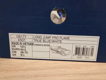 Used Asics Long Jump Pro Flame bike — image 6 of 7
