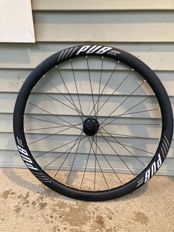 Used Dt Swiss 38mm Deep Carbon Road/Gravel Wheelset bike — image 4 of 5
