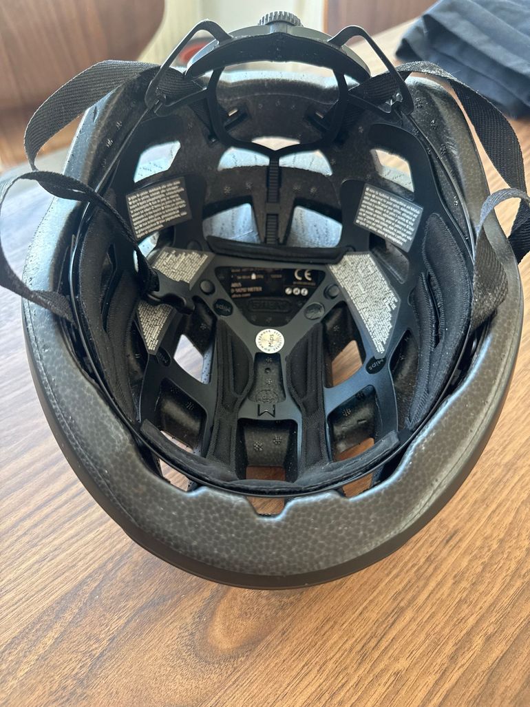 Použité ABUS Powerdome MIPS Helmet 2025 bike — obrázek 5 z 5