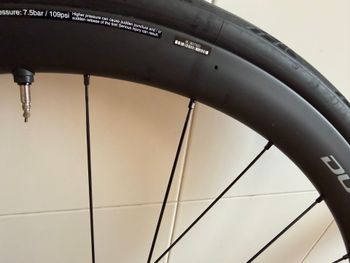 Used Shimano Dura Ace R9270 C36 Disc 2025 bike — image 19 of 32