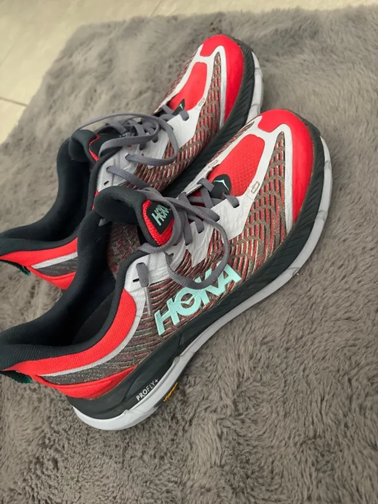 Used Hoka Shoes bike — image 1 of 4