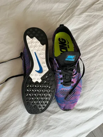 Used Nike Flyknit Racer bike — image 8 of 9