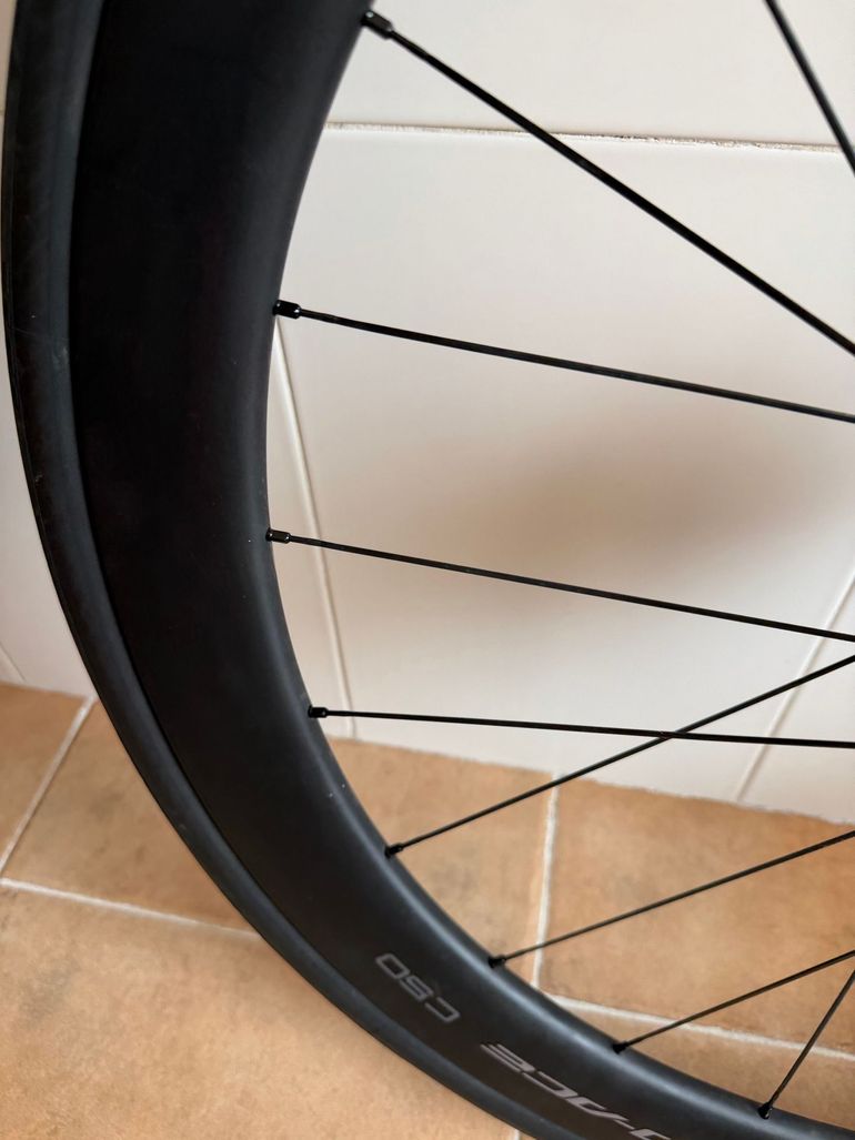 Used Shimano Dura Ace R9270 C50 Disc 2025 bike — image 28 of 41