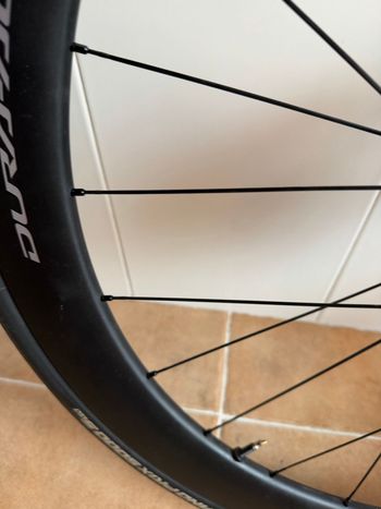 Used Shimano Dura Ace R9270 C50 Disc 2025 bike — image 20 of 41