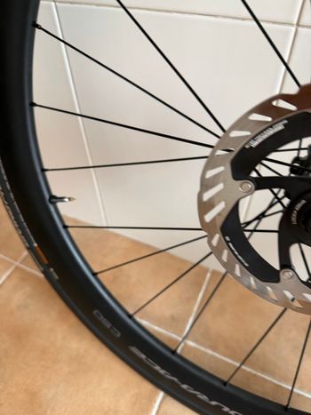 Used Shimano Dura Ace R9270 C50 Disc 2025 bike — image 36 of 41