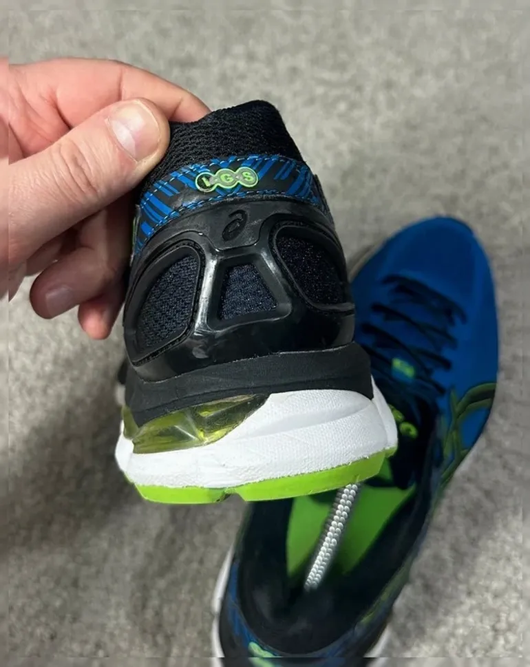 Used Asics Gel Pursue bike — image 7 of 10