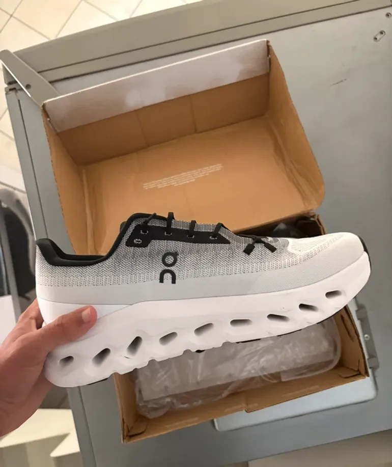 Used On Running Cloud bike — image 2 of 5
