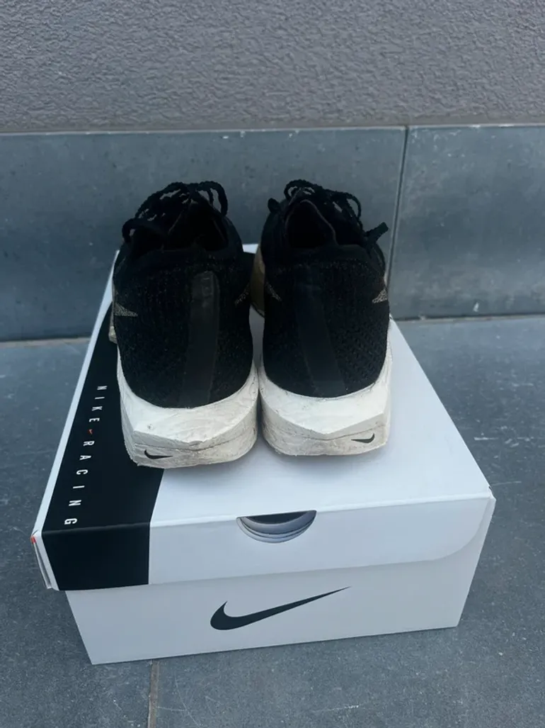 Used Nike Vaporfly 3 bike — image 5 of 11