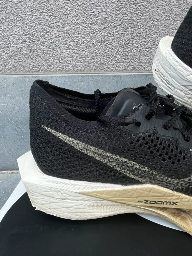 Used Nike Vaporfly 3 bike — image 8 of 11