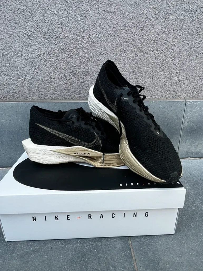 Used Nike Vaporfly 3 bike — image 1 of 11