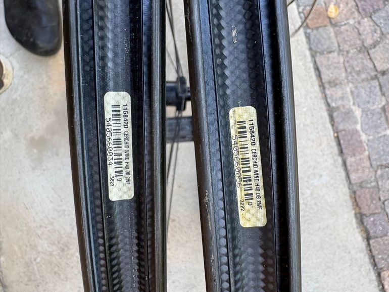 Used Fulcrum Wind 40 2022 bike — image 2 of 2