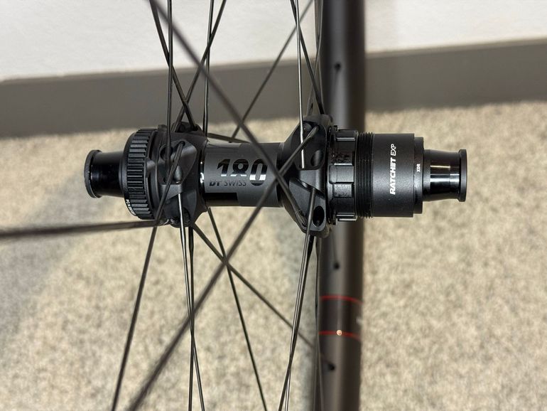 Used Reserve 40|44 GR DT 180 Wheelset bike — image 6 of 7