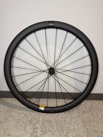 Used Reserve 40|44 GR DT 180 Wheelset bike — image 2 of 7
