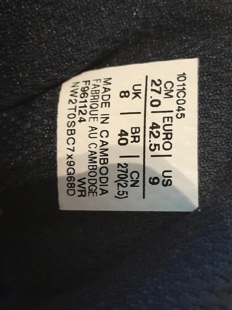 Used Asics Shoes Size 42.5 bike — image 3 of 3