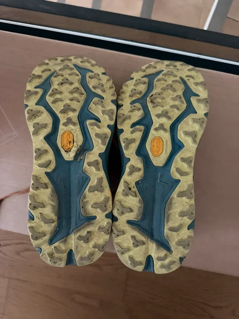 Used Hoka Speedgoat 6 bike — image 3 of 5