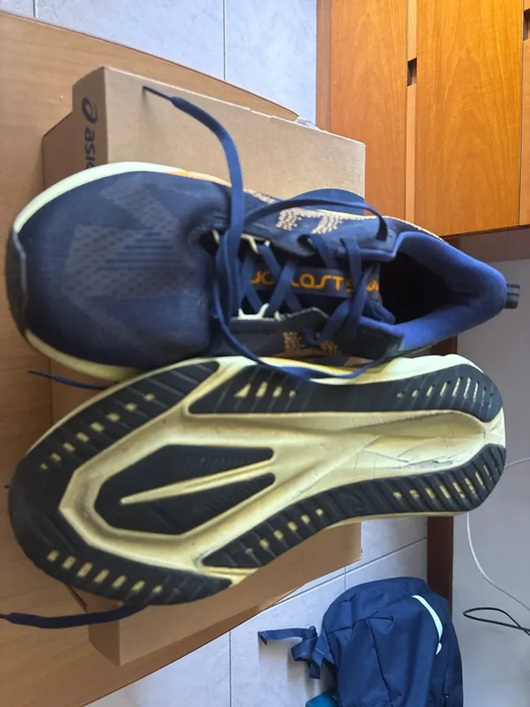 Used Scarpa NovaBlast 5 bike — image 3 of 5