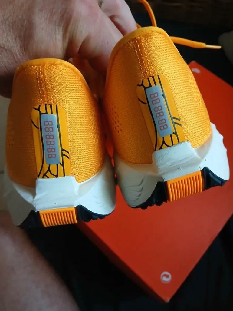 Used Pegasus Nike Air Zoom Plus Turbo bike — image 7 of 14