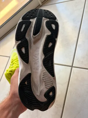 Tweedehands Hoka SkyFlow bike — afbeelding 7 van 8