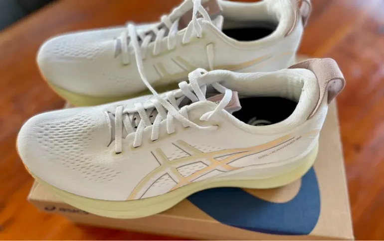 Used Asics Gel-Kayano bike — image 4 of 9