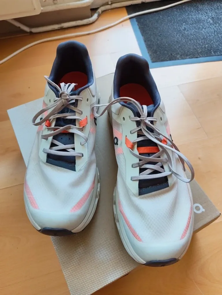 Used On Running Cloud vista 2 bike — image 2 of 8