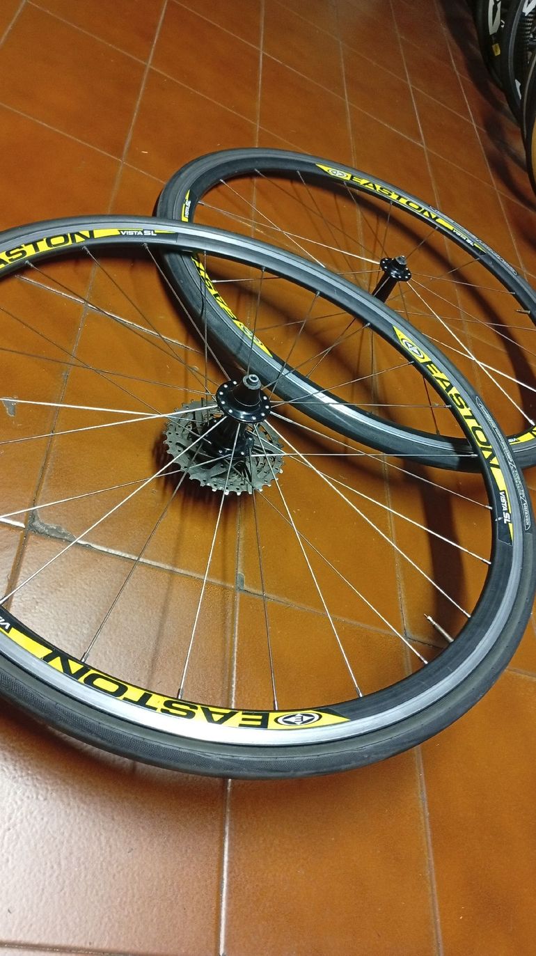 Used Easton Vista SL 700C Wheelset bike — image 3 of 6