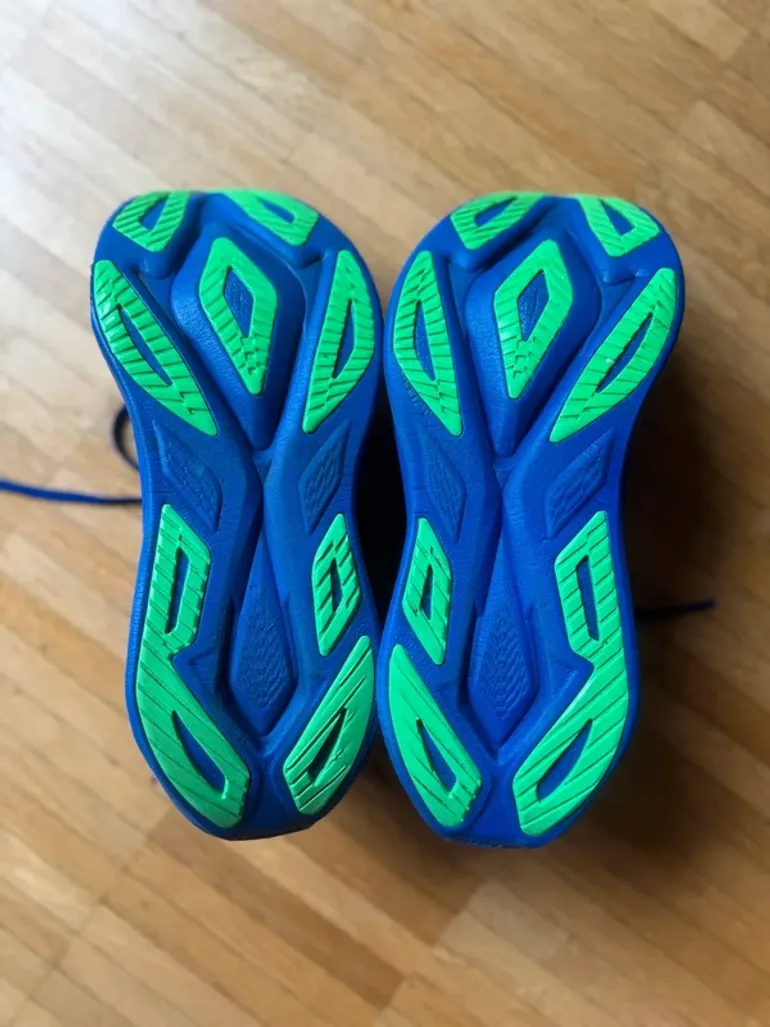 Used Asics Superblast 3 bike — image 3 of 4