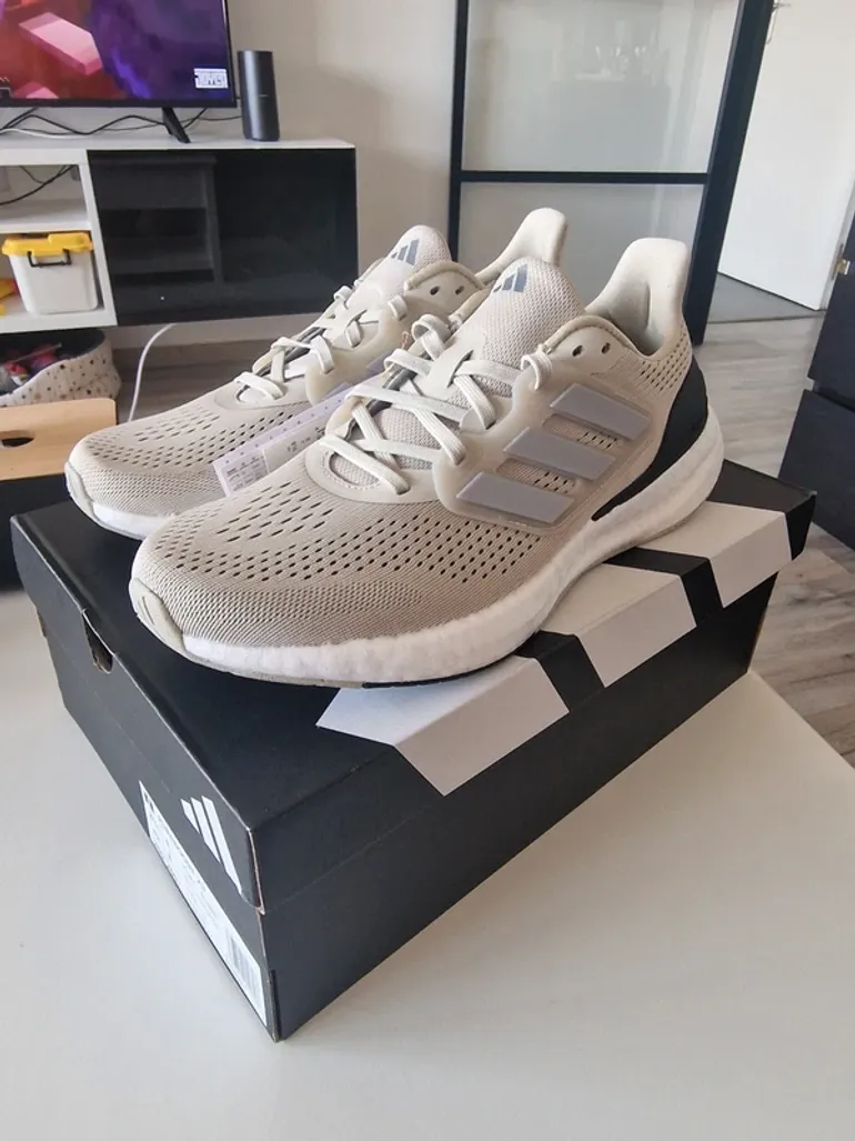 Used Adidas Pureboost 23 bike — image 1 of 10