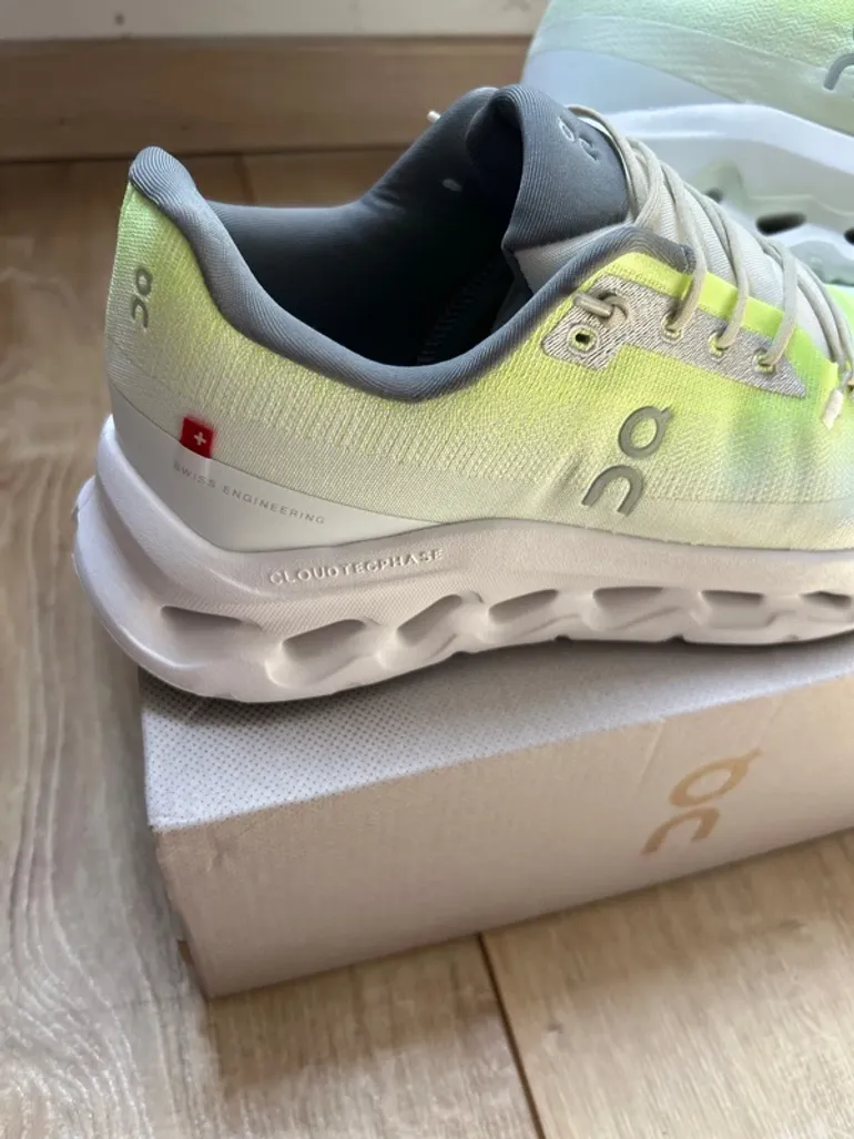 Used On Running On Cloud bike — image 6 of 9