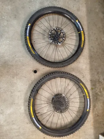Used Mavic E-Deemax S30 bike