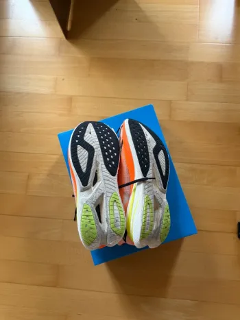 Used Ideal Hoka Mach X 3 bike — image 2 of 6