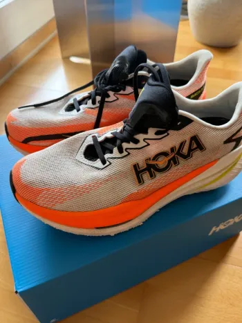 Used Ideal Hoka Mach X 3 bike — image 5 of 6
