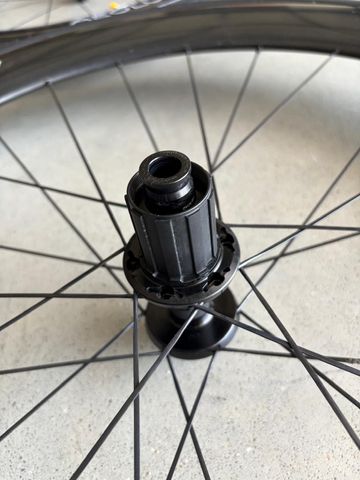 Bontrager AEOLUS RSL 62 TLR Disc Wheels usato