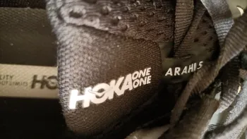 Used Hoka Arahi 5 bike — image 11 of 14