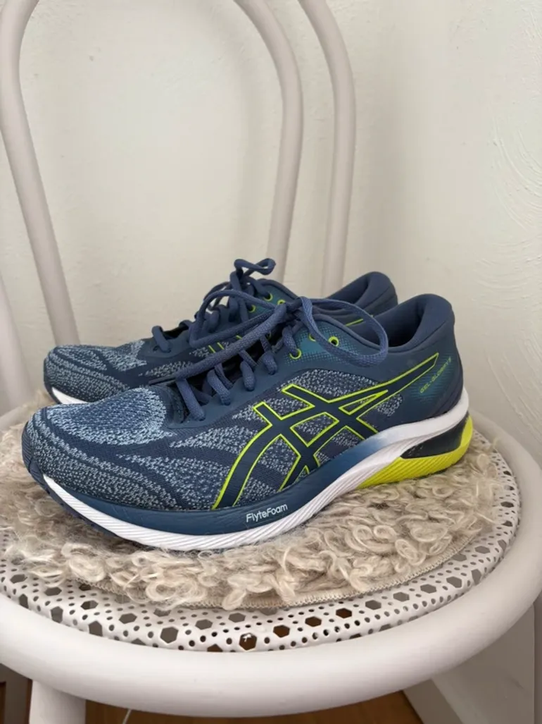 Used Asics Laufschuhe bike — image 1 of 6