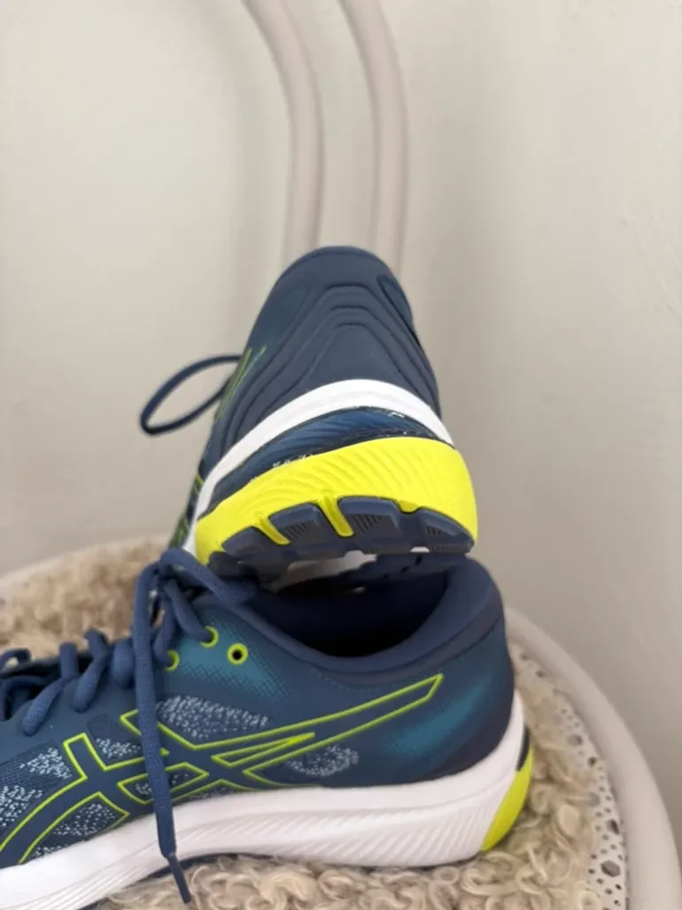 Used Asics Laufschuhe bike — image 2 of 6