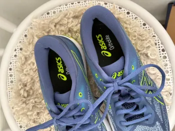 Used Asics Laufschuhe bike — image 3 of 6
