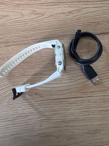Used Garmin Fenix 6s bike — image 4 of 4