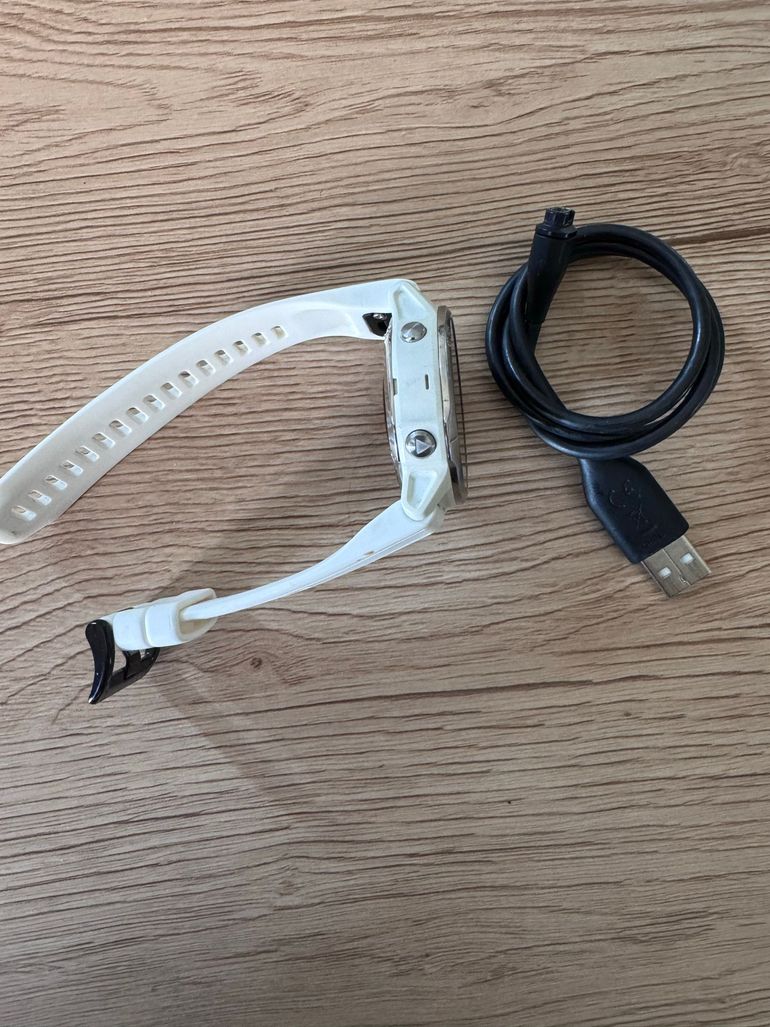 Used Garmin Fenix 6s bike — image 4 of 4