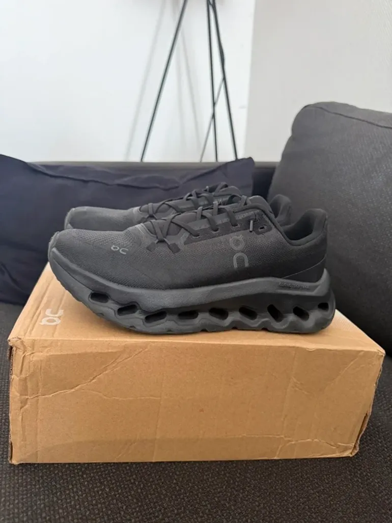 Used On Running Cloud bike — image 2 of 4