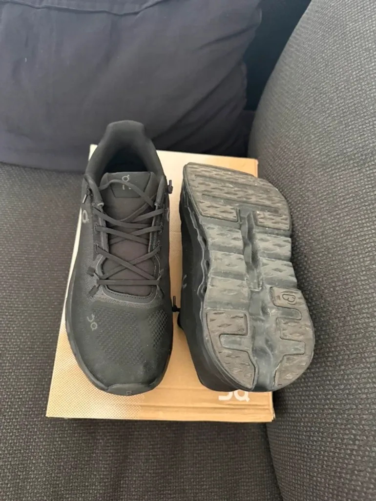 Used On Running Cloud bike — image 3 of 4