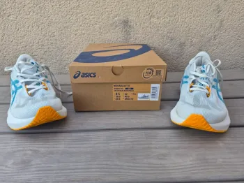 Used Asics Novablast 5 bike — image 8 of 8